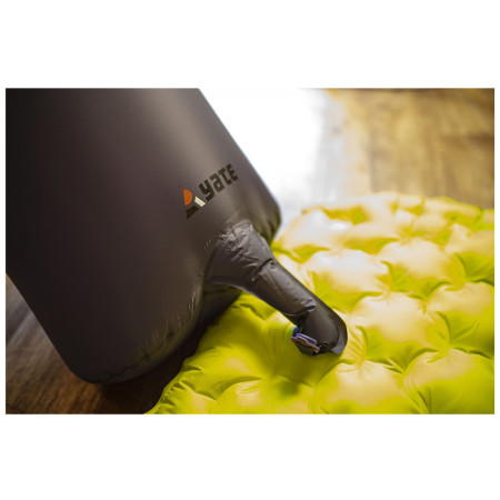 Vak pre nafukovanie Yate