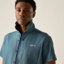 Pánska košeľa Regatta Anti-Insect Travel Light S/S Shirt