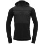 Pánska softshellová bunda Devold Herøy Hybrid Merino Jkt Man čierna Caviar