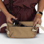 Taška cez rameno Osprey Arcane Hip Bag