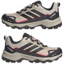 Dámske turistické topánky Adidas Terrex Skychaser Ax5 GTX W